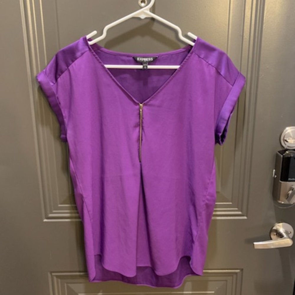 Express purple zip up top, size medium